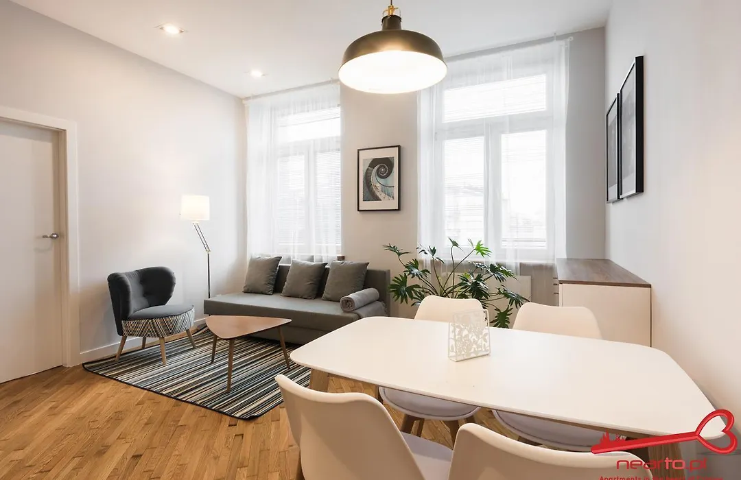 Luxury Apartments Nearto Main Square-1